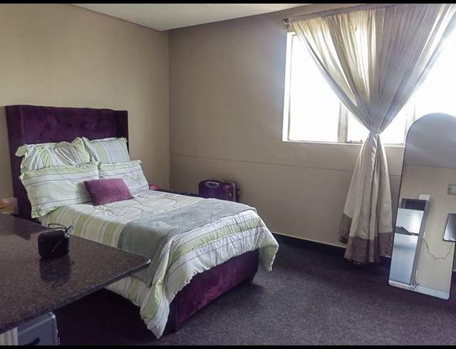 1 BEDROOM PROPERTY TO RENT IN JOHANNESBURG CBD